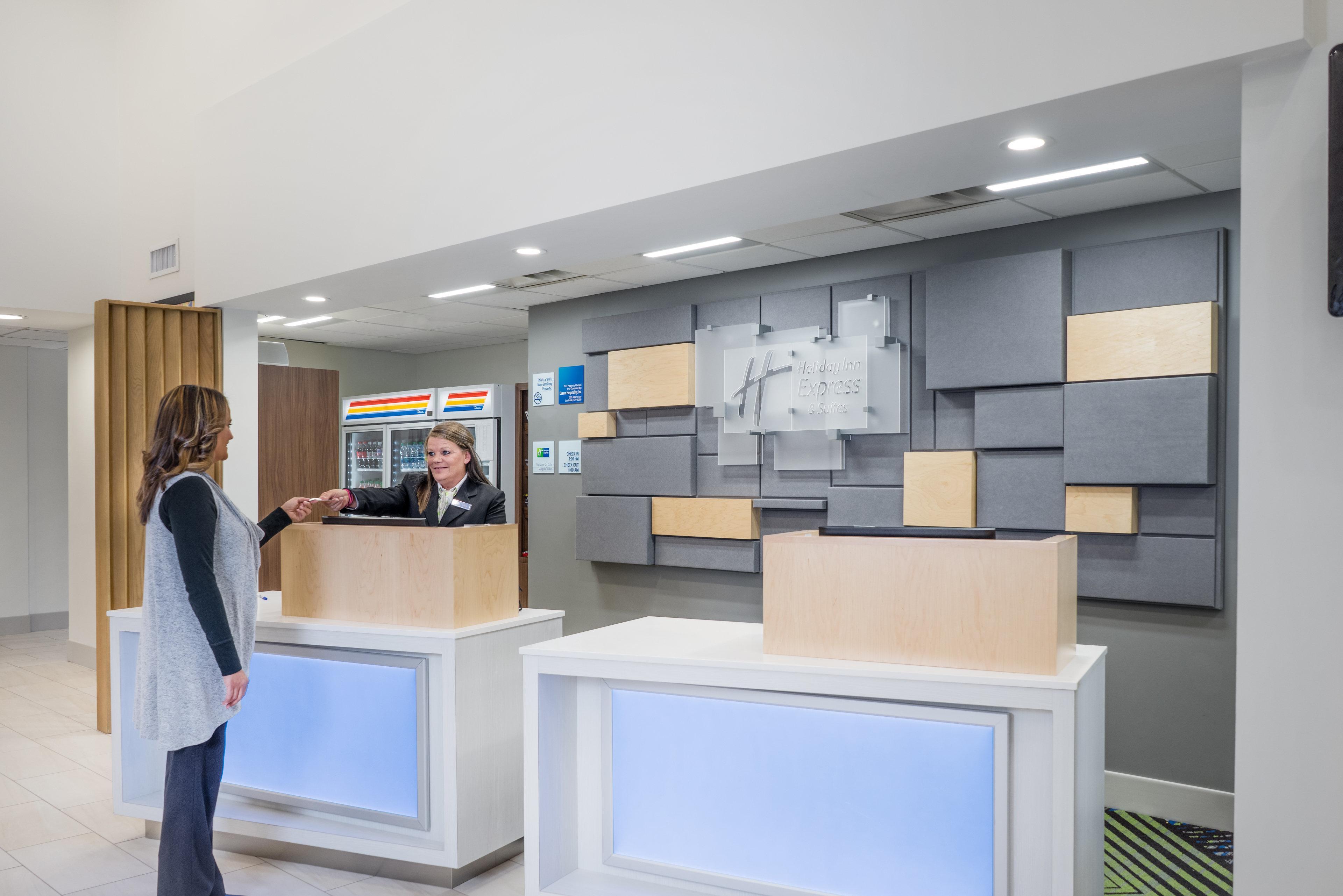 Holiday Inn Express Hotel & Suites Louisville East By Ihg Zewnętrze zdjęcie