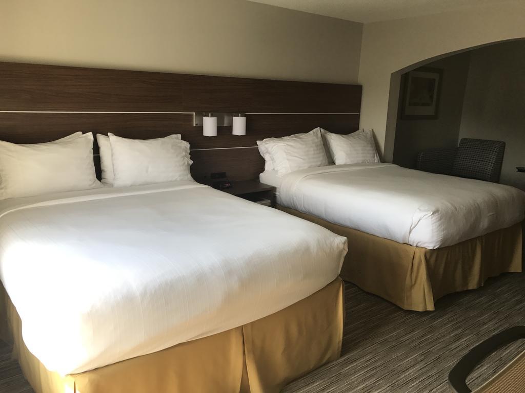 Holiday Inn Express Hotel & Suites Louisville East By Ihg Zewnętrze zdjęcie